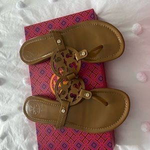 Pre loved Tory Burch patent leather Miller sandals